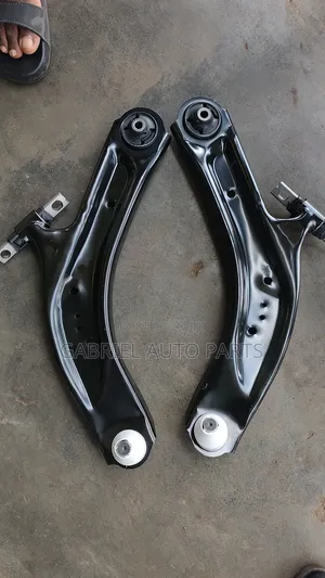 Nissan Rogue Lower Control Arms 2015