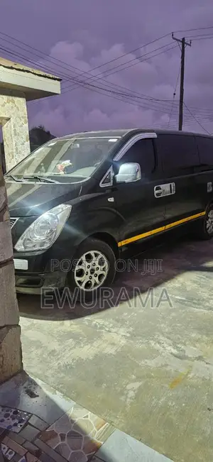 Hyundai H1 Starex for Hiring