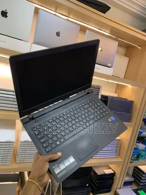 Laptop Lenovo 4GB Intel SSD 128GB