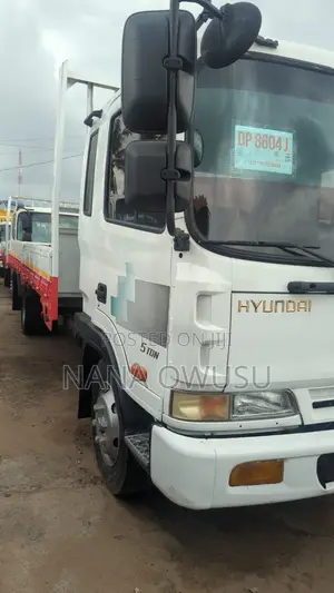 Hyundai Gold