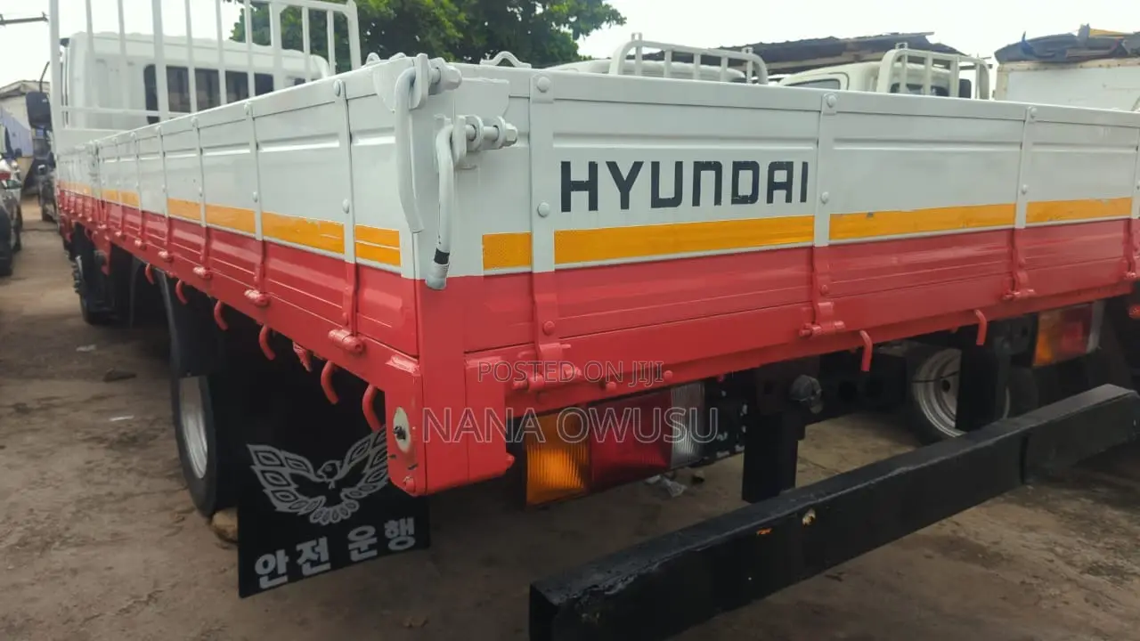 Hyundai Gold