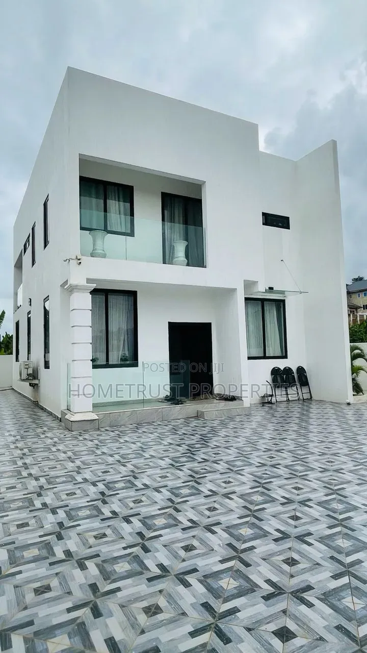 3bdrm Duplex in Amasaman Katapor for sale