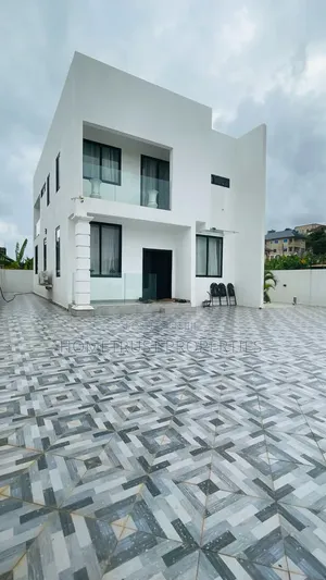 3bdrm Duplex in Amasaman Katapor for sale