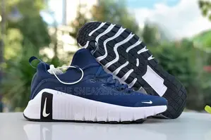 Nike Metcon Free Sneakers
