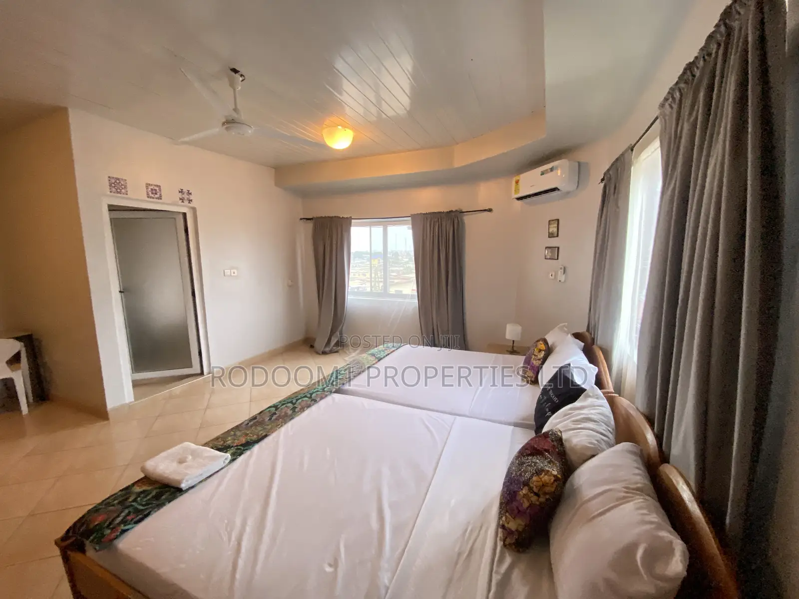 Fully Furnished Executive 3 Bedrooms Apartments at Tesano for Short Stay