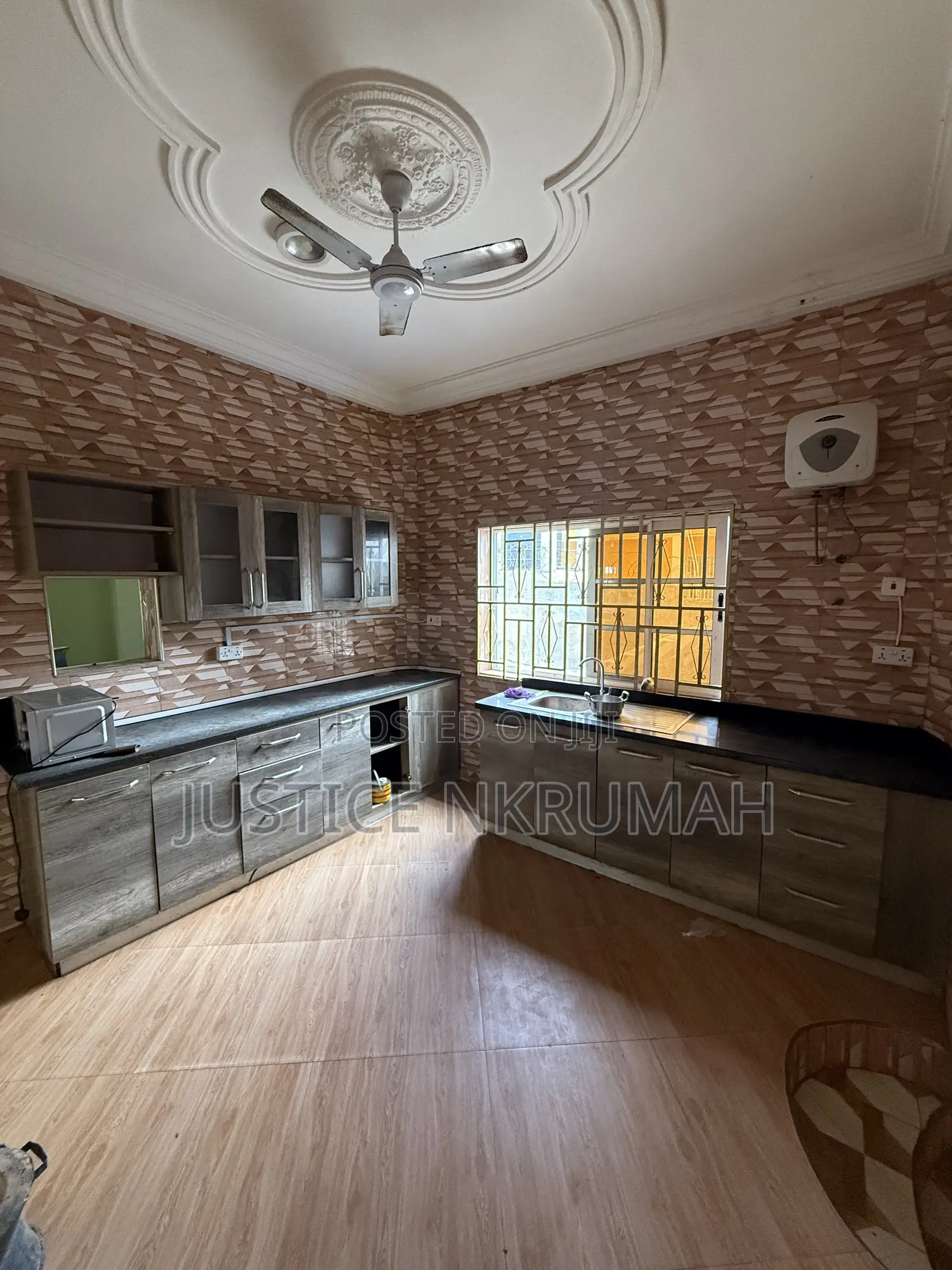 4bdrm Apartment in Mr Justice Estates, West Hills Mall Area for rent