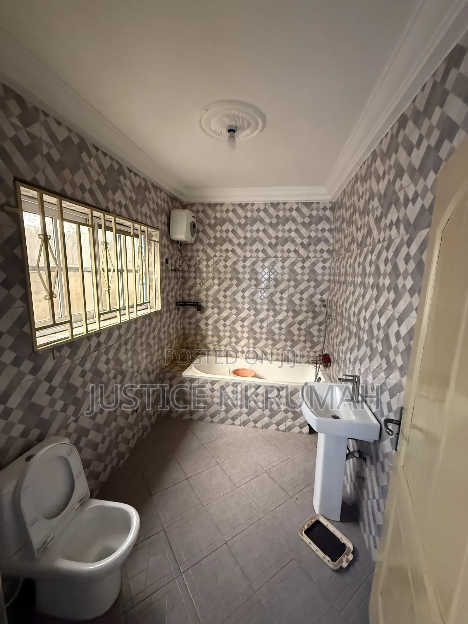 4bdrm Apartment in Mr Justice Estates, West Hills Mall Area for rent