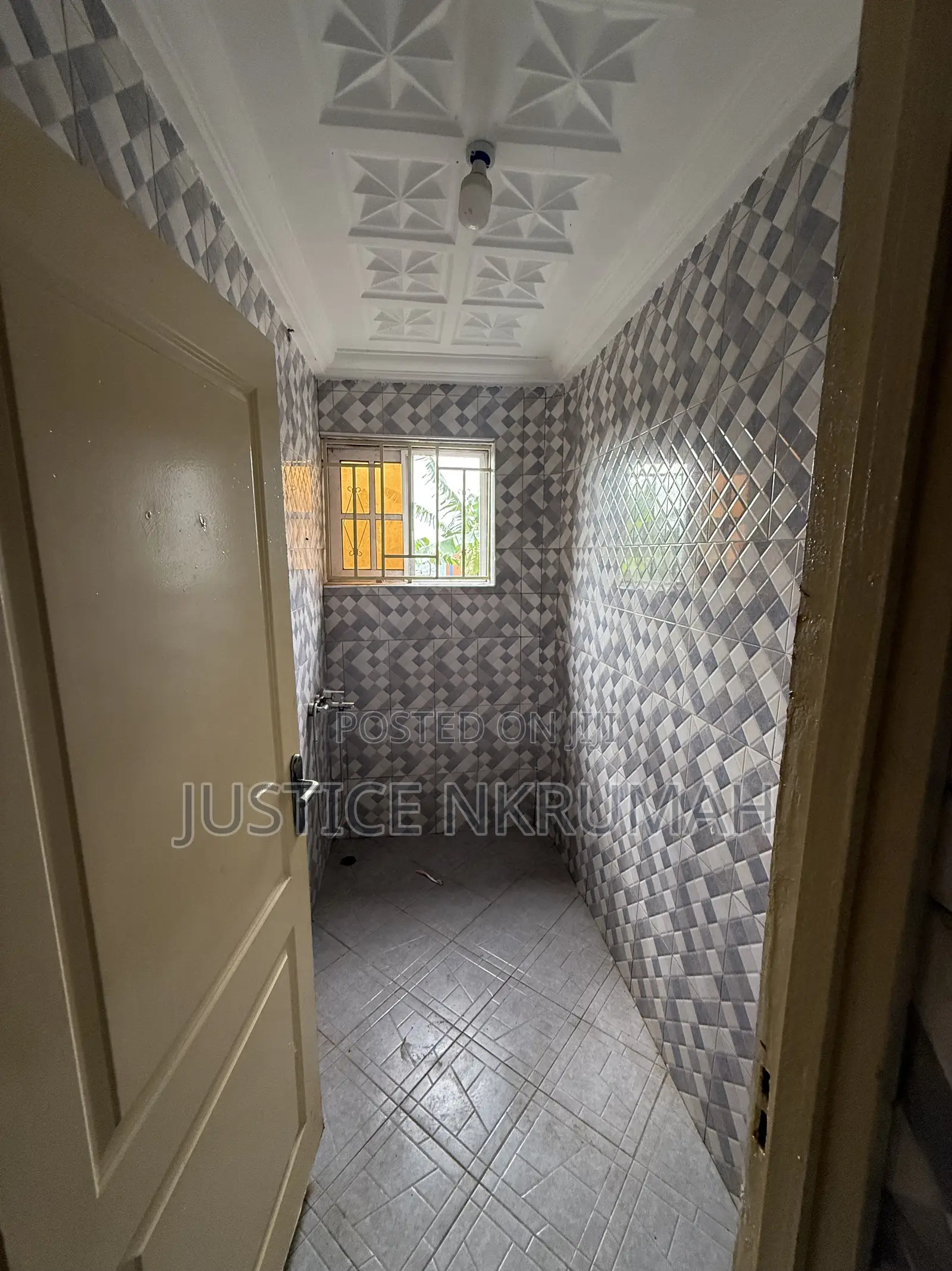 4bdrm Apartment in Mr Justice Estates, West Hills Mall Area for rent
