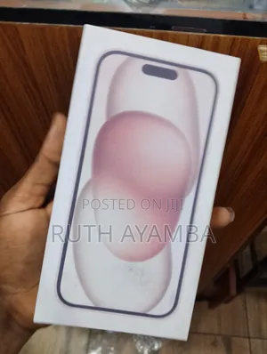 New Apple iPhone 15 128 GB Purple