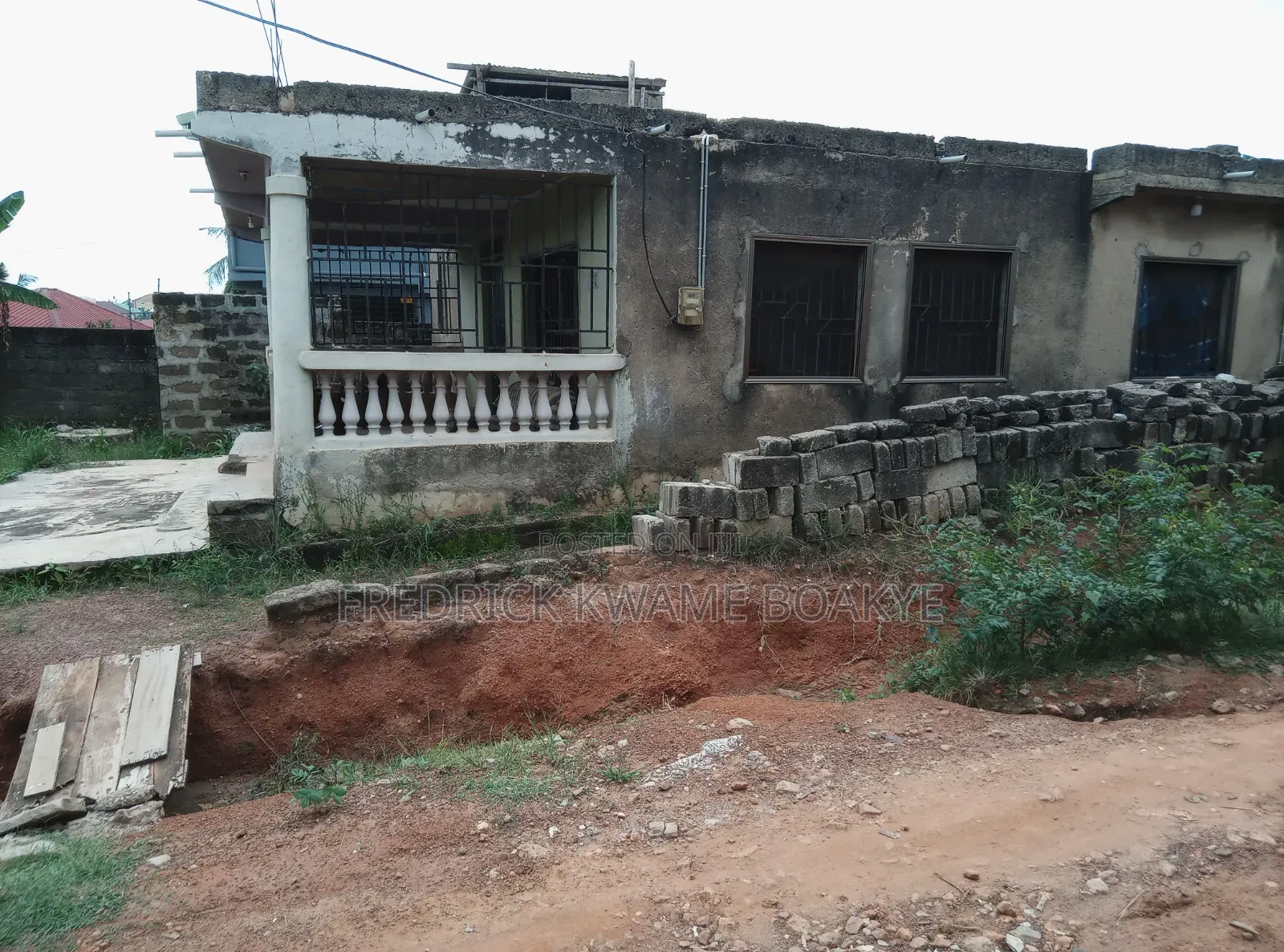 4bdrm House in Brother K Estate, Kumasi Metropolitan for sale