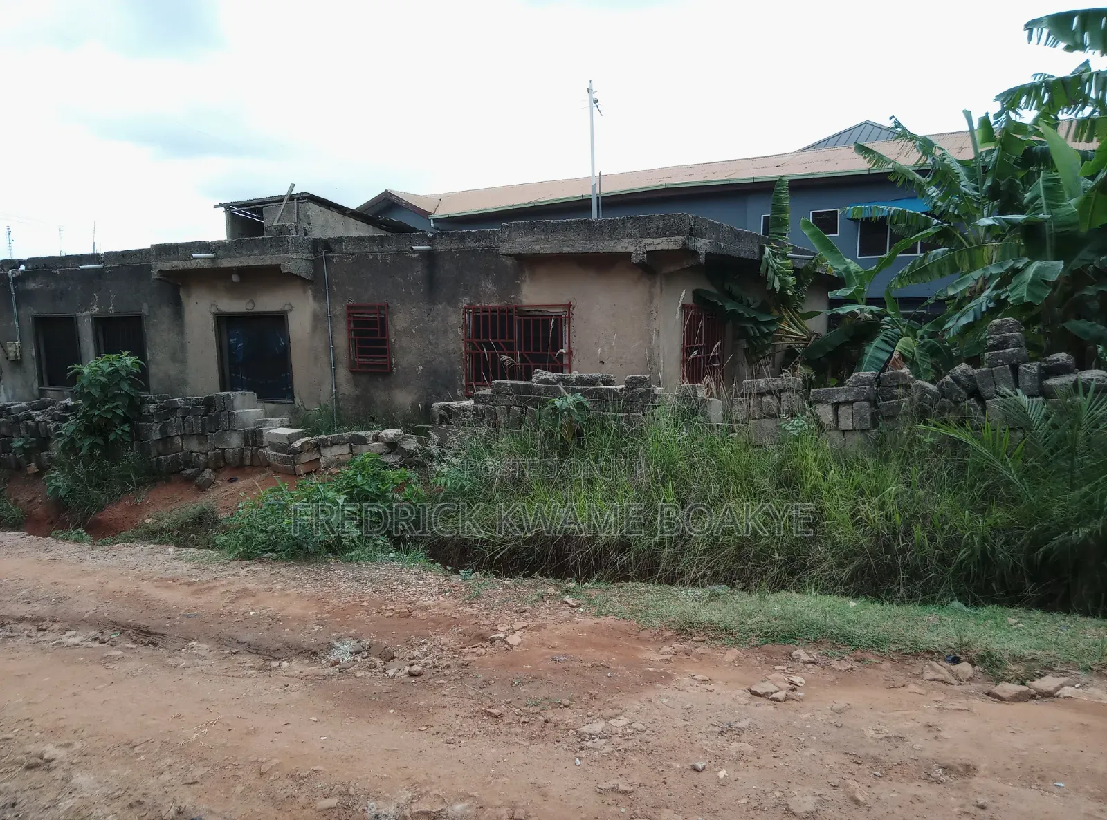 4bdrm House in Brother K Estate, Kumasi Metropolitan for sale