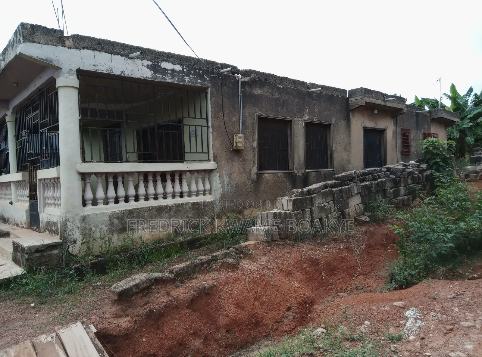 4bdrm House in Brother K Estate, Kumasi Metropolitan for sale