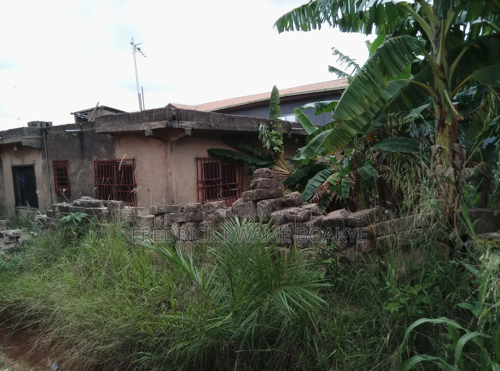 4bdrm House in Brother K Estate, Kumasi Metropolitan for sale