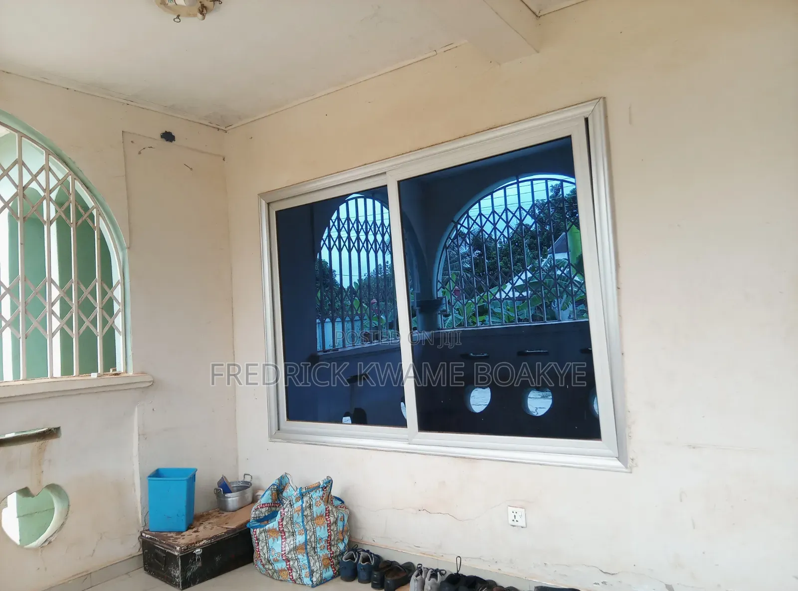 6bdrm House in Brother K Estate, Kumasi Metropolitan for sale