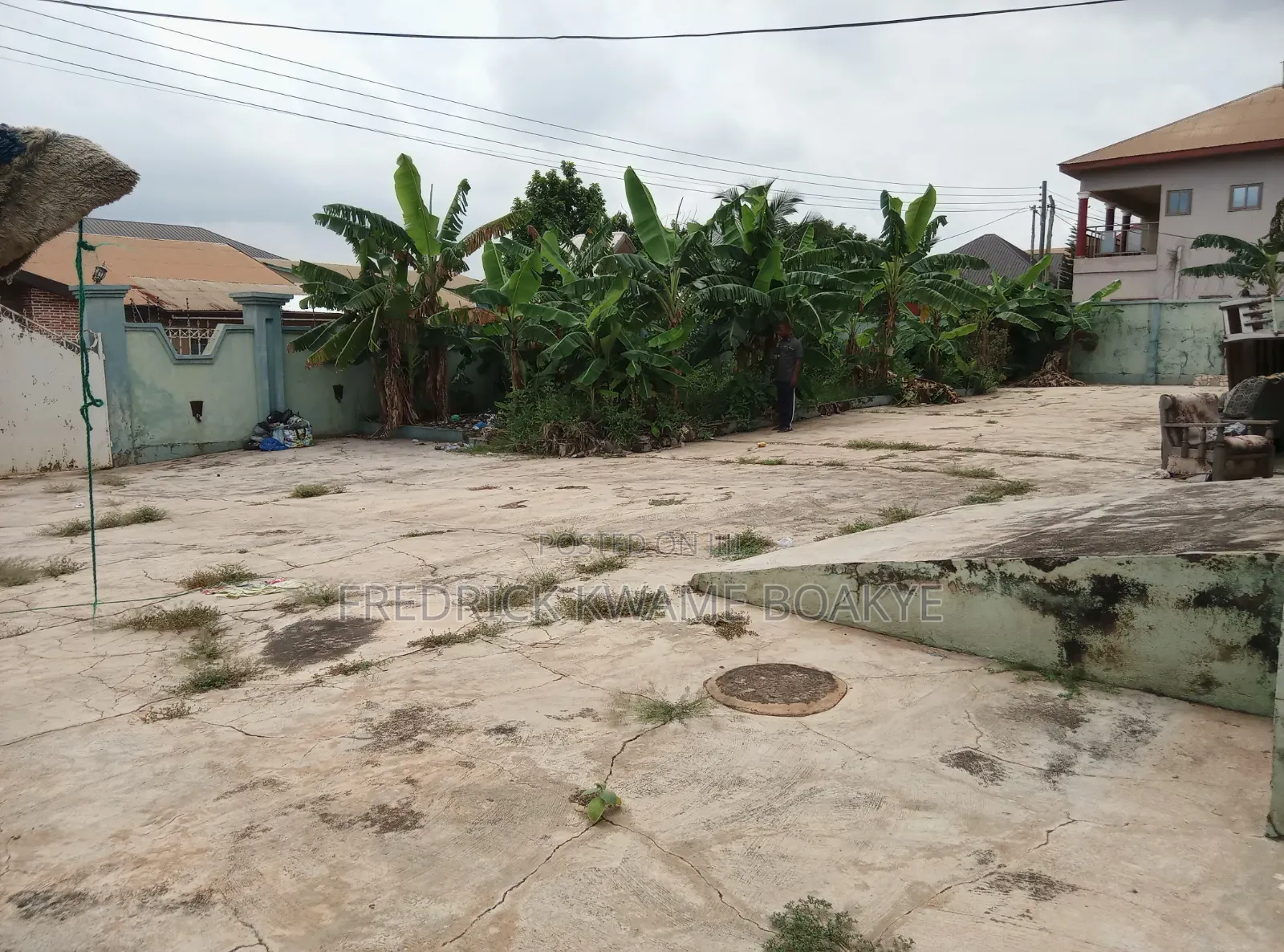 6bdrm House in Brother K Estate, Kumasi Metropolitan for sale