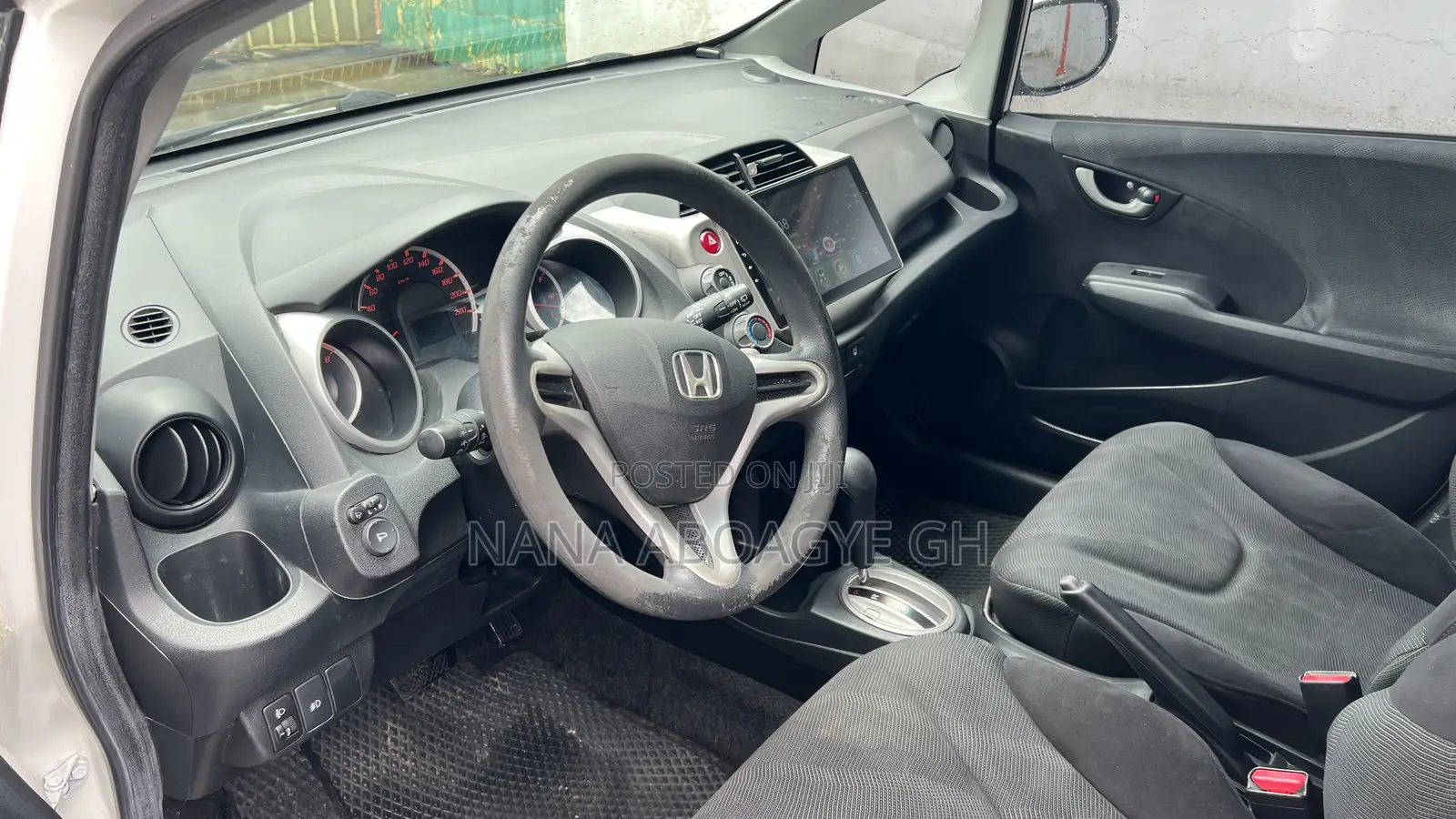 Honda Fit Automatic 2011 White