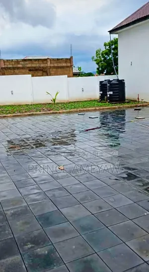 Furnished 4bdrm Apartment in Sarpeiman New Canada, Amasaman for sale