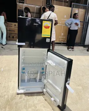 Classic Midea Mdrt187 Top Mount Freezer Fridge(127liter)Black.