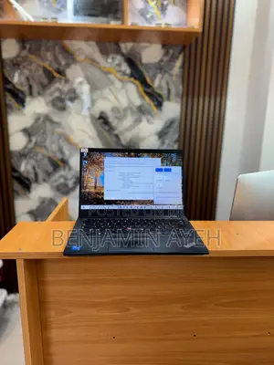 Laptop Lenovo ThinkPad E14 Gen 6 8GB Intel Core i5 SSD 256GB