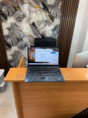 Laptop Lenovo ThinkPad E14 Gen 6 8GB Intel Core i5 SSD 256GB