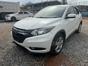 Honda HR-V 4dr SUV (1.5L 4cyl CVT) 2016 White