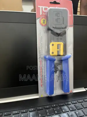 Ethernet Crimping Tool for Terminating Cables