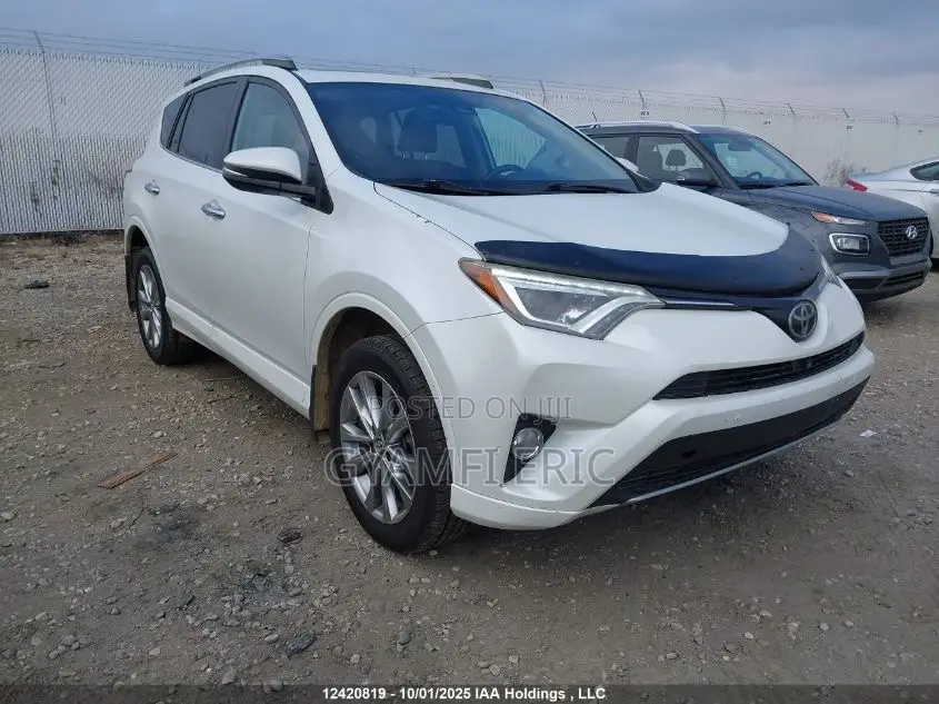 Toyota RAV4 2017 White