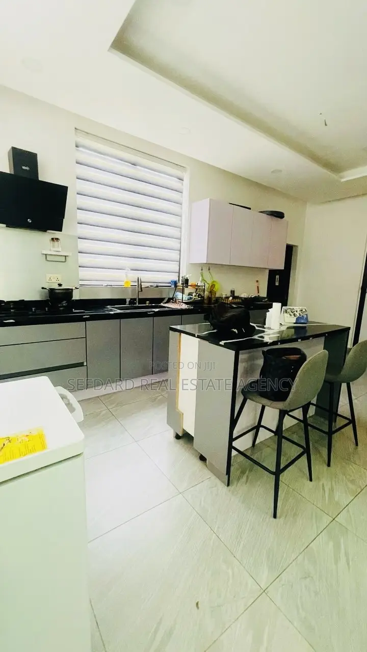 3bdrm Duplex in Sefdard Properties, Pokuase for sale