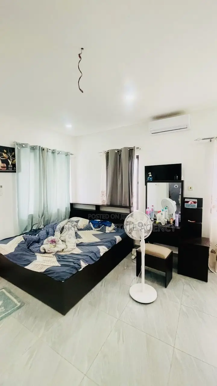 3bdrm Duplex in Sefdard Properties, Pokuase for sale