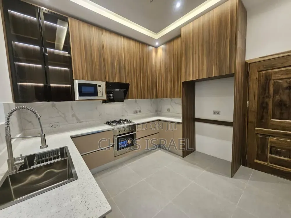 3bdrm House in Amrahia Katamaso for sale