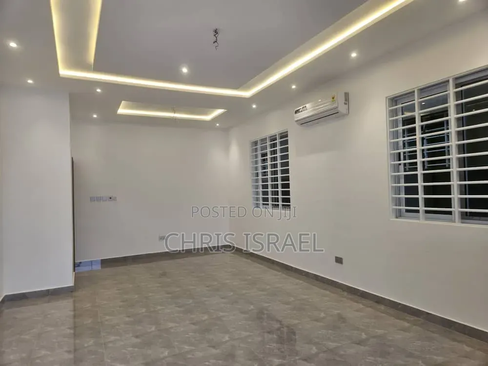 3bdrm House in Amrahia Katamaso for sale