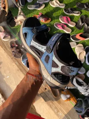 Dog Mouth Sandals