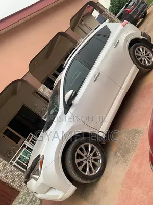Toyota RAV4 2017 White
