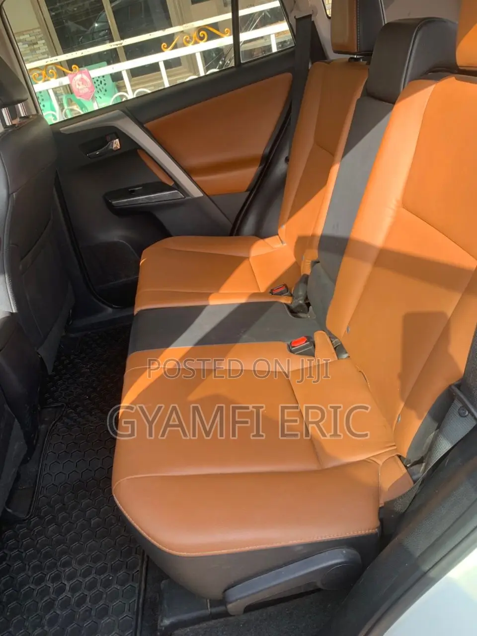 Toyota RAV4 2017 White