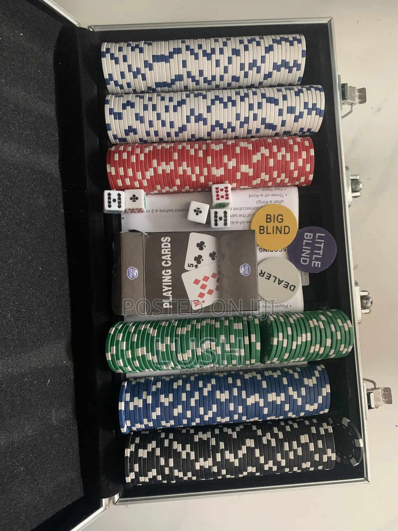 Poker Set in Aluminum Case