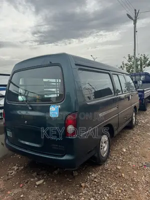 Hyundai H-100 2004 Green