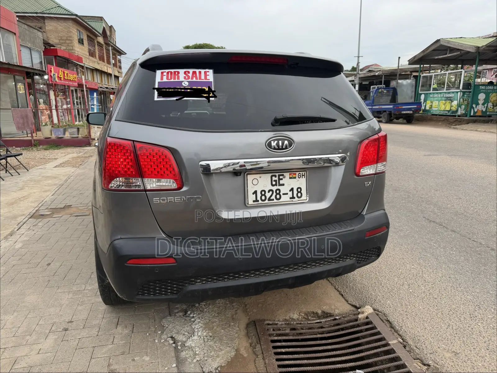 Kia Sorento LX 2012 Silver