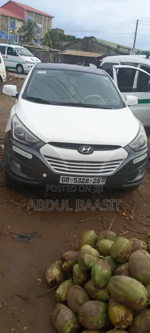 Hyundai Tucson Limited AWD 2015 White