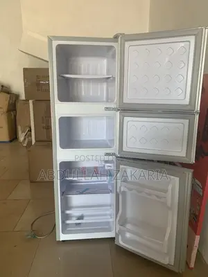 Office Use 3 Door Table Top Refrigerator