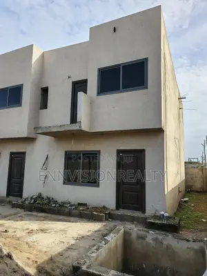 2bdrm Townhouse/Terrace in Accra Metropolitan for sale