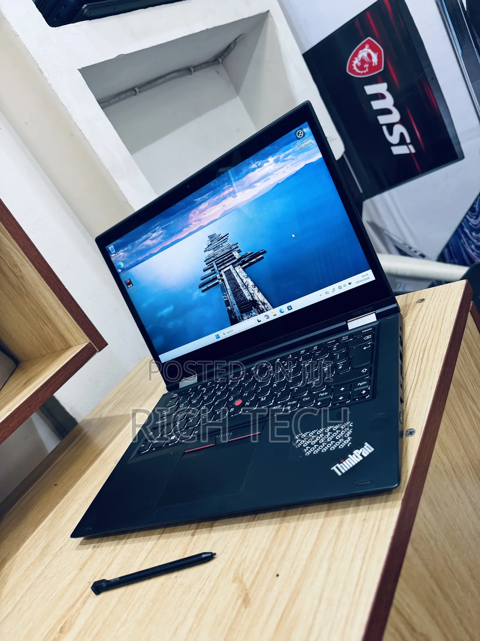 Laptop Lenovo ThinkPad X380 Yoga 8GB Intel Core i5 SSD 256GB