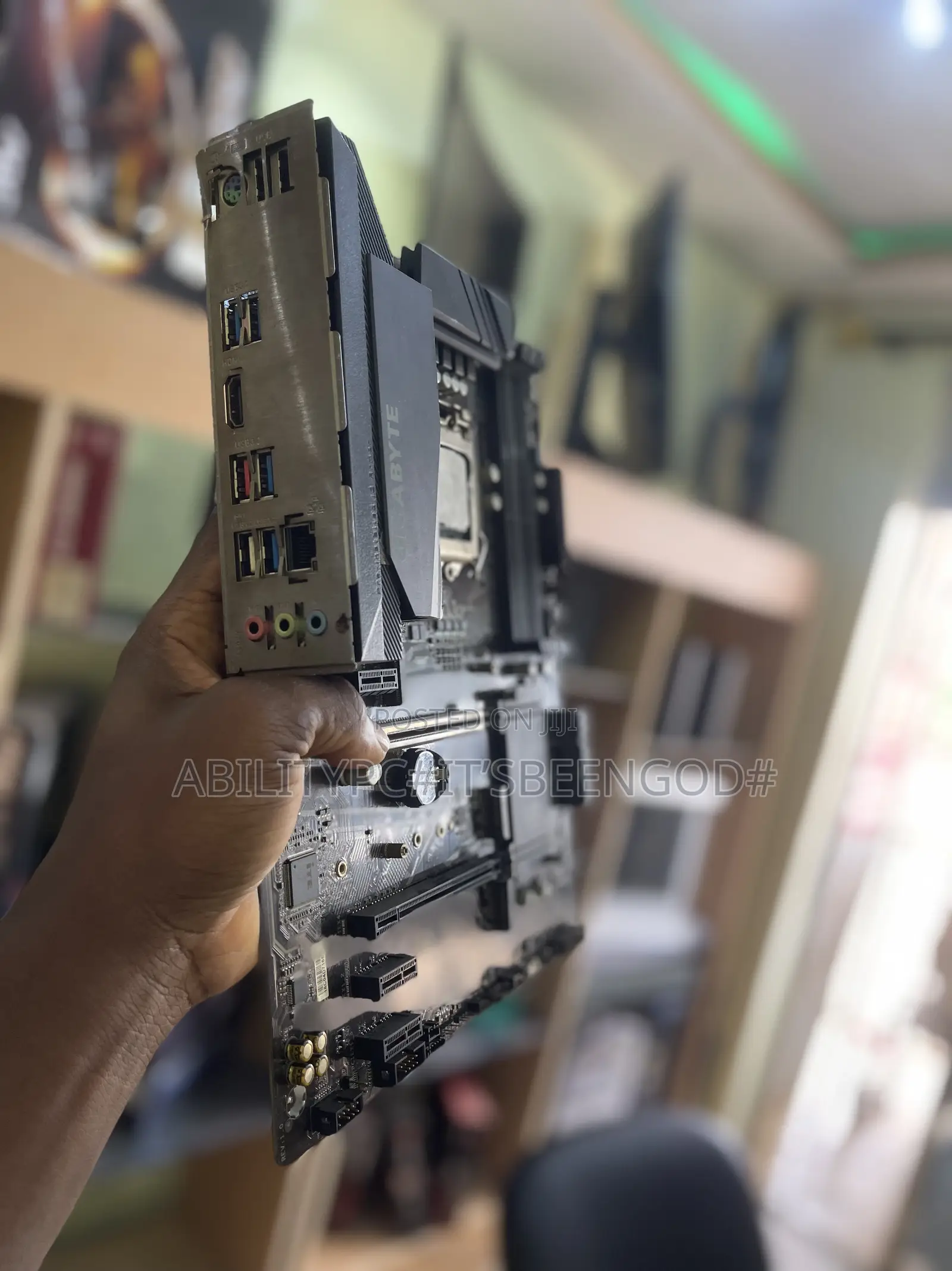 I5 10th 10505 Cpu Z490 Gigabyte Ud
