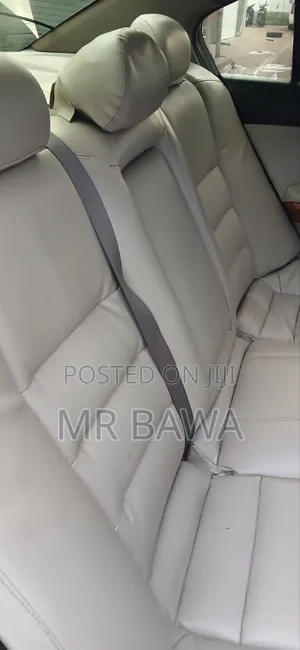 Honda Accord 2011 Silver