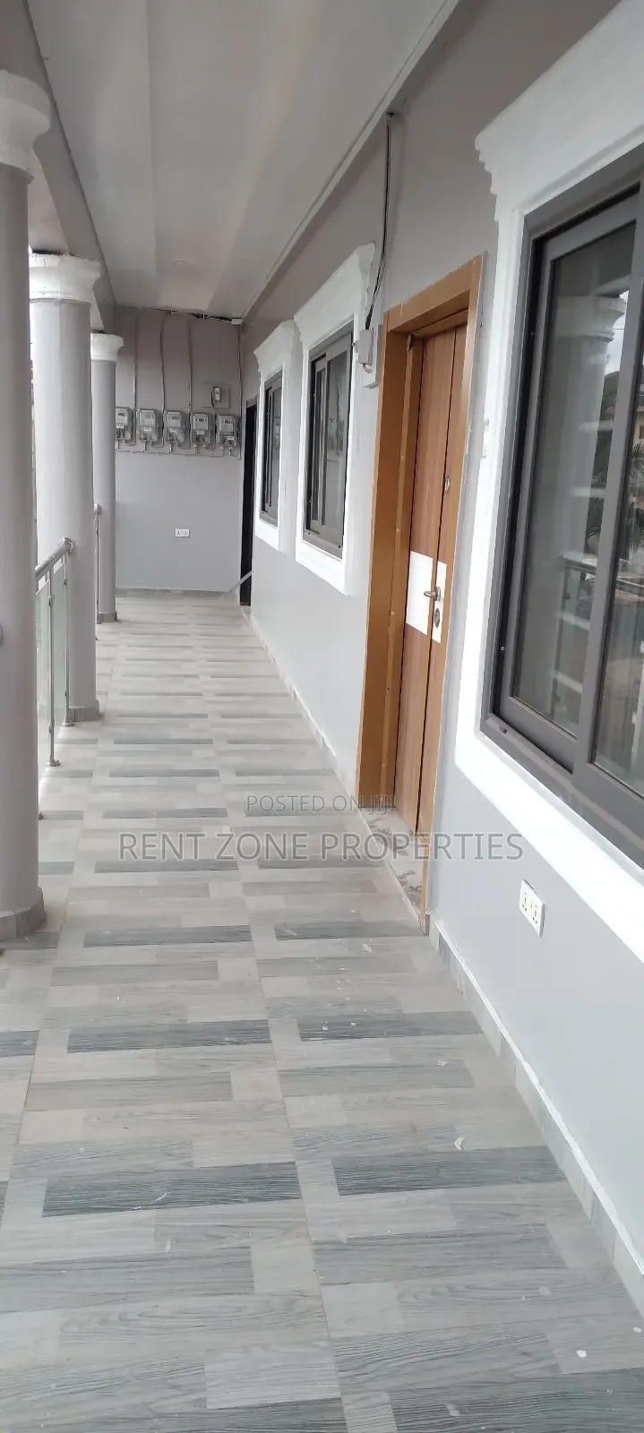 1bdrm Apartment in Ofankor for rent