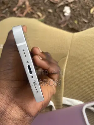 Apple iPhone 12 64 GB White