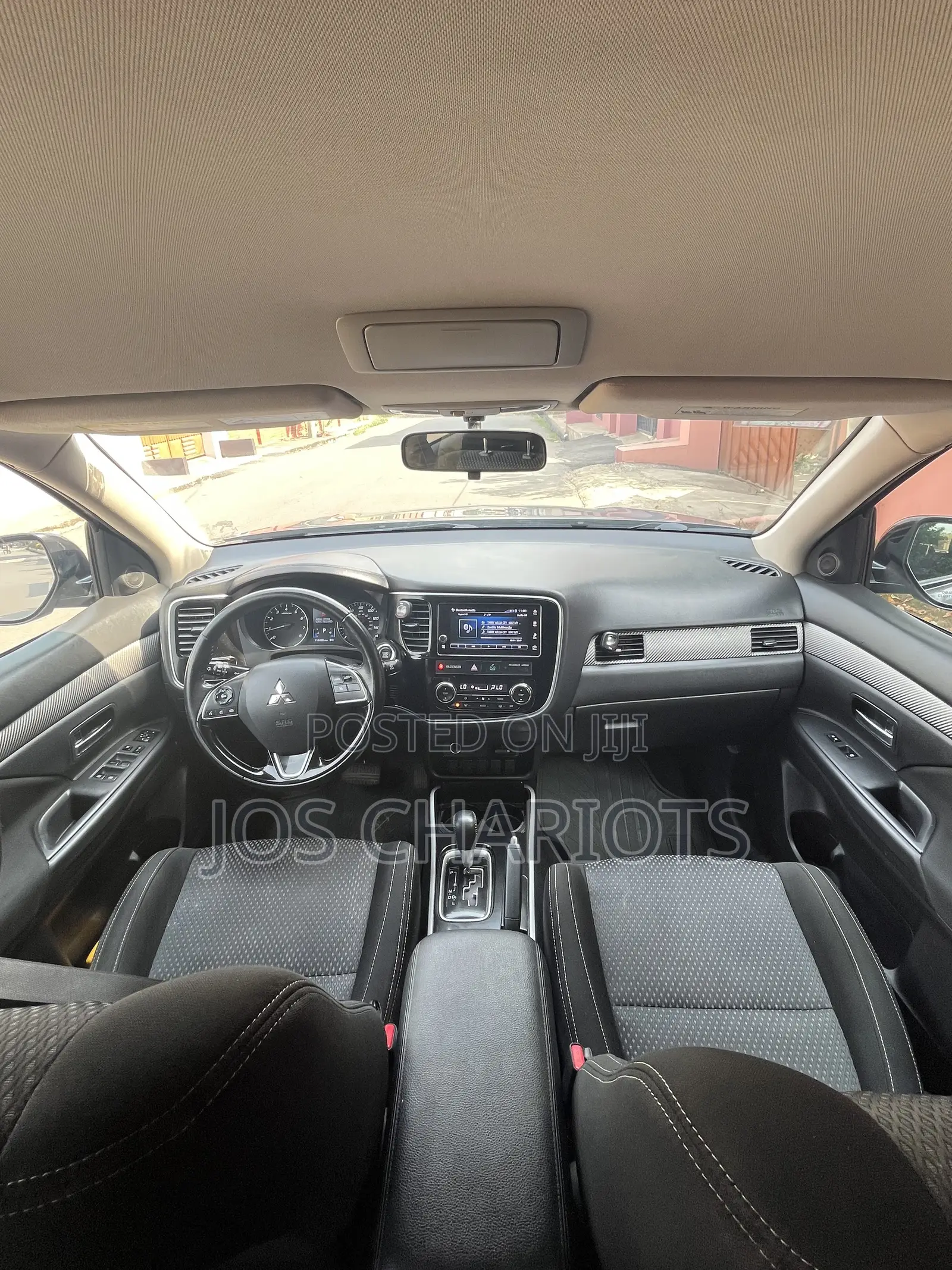 Mitsubishi Outlander for Rent