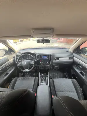 Mitsubishi Outlander for Rent