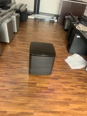 Bose Soundtouch 300 Soundbar Acoustimass 300 Bass Module