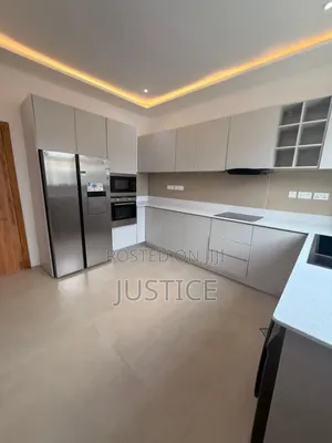 4bdrm House in East Legon, A&C Mall Area for rent