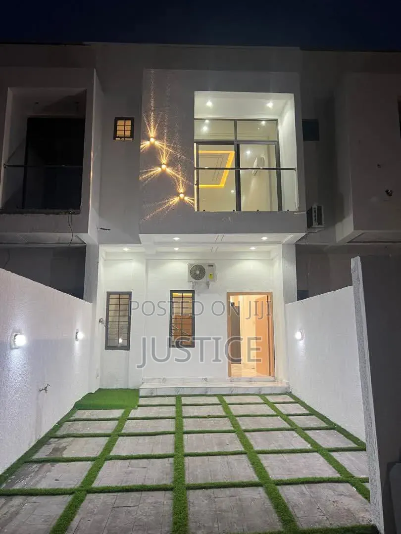 2bdrm House in Nmai-Dzorn for sale